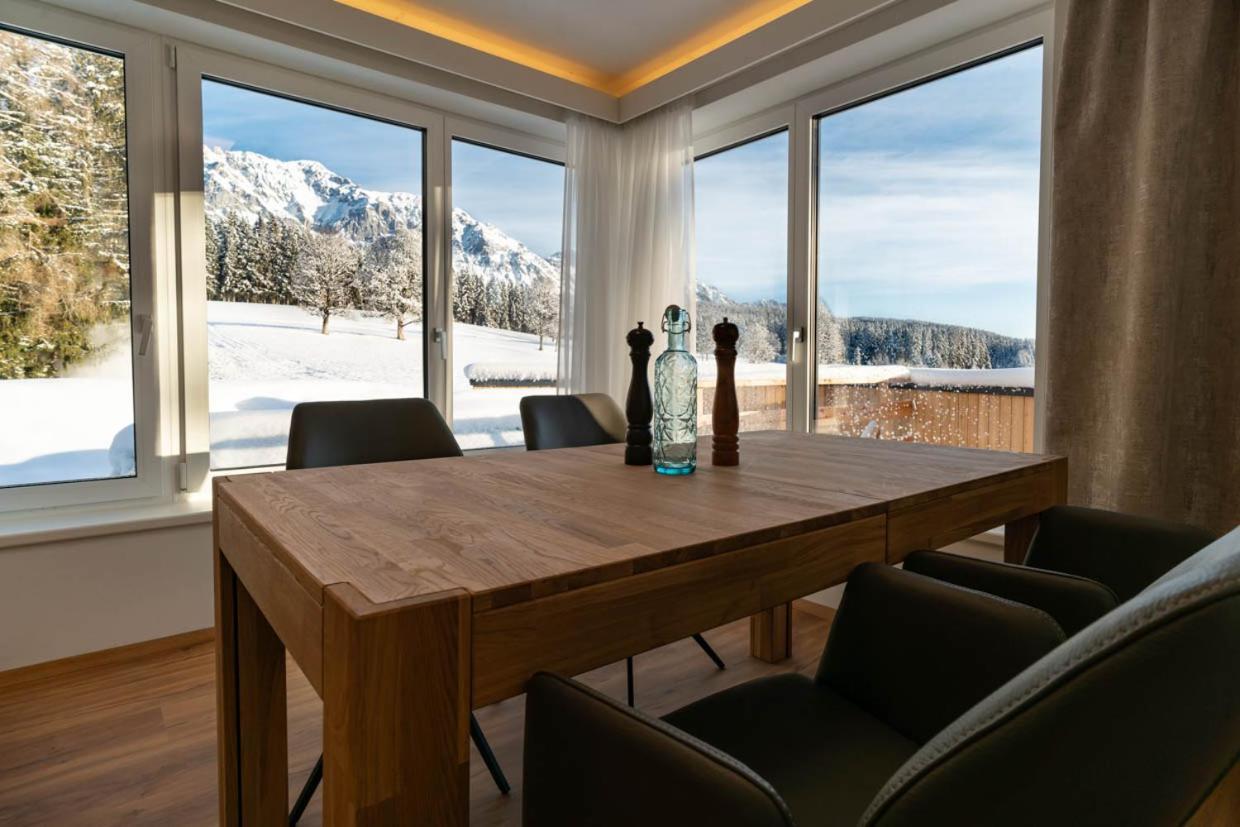 Waldrand Ramsau am Dachstein